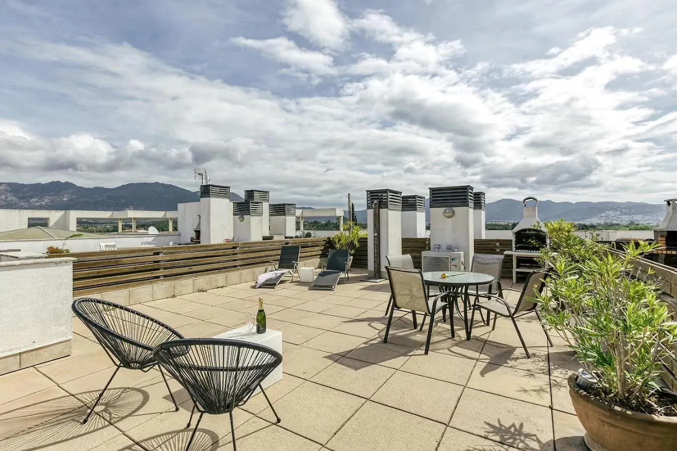 Atico Terraza Apartment Roses Spain